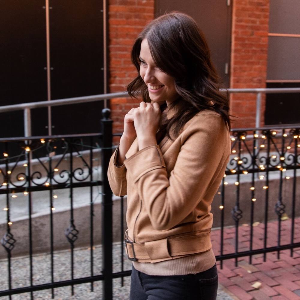 CAUGHT YOUR EYE SUEDE BEIGE JACKET